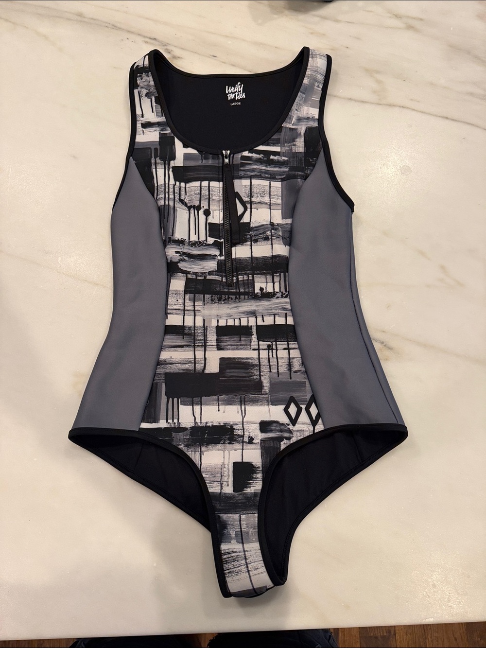 Unify the Ties Black & Gray Front-Zip One-Piece Swimsuit